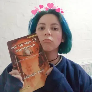 Bibliotecaria Hablando